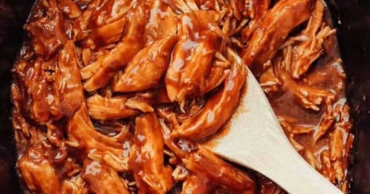 Easy Crockpot BBQ Pulled Chicken: 10-Minute Prep Dinner